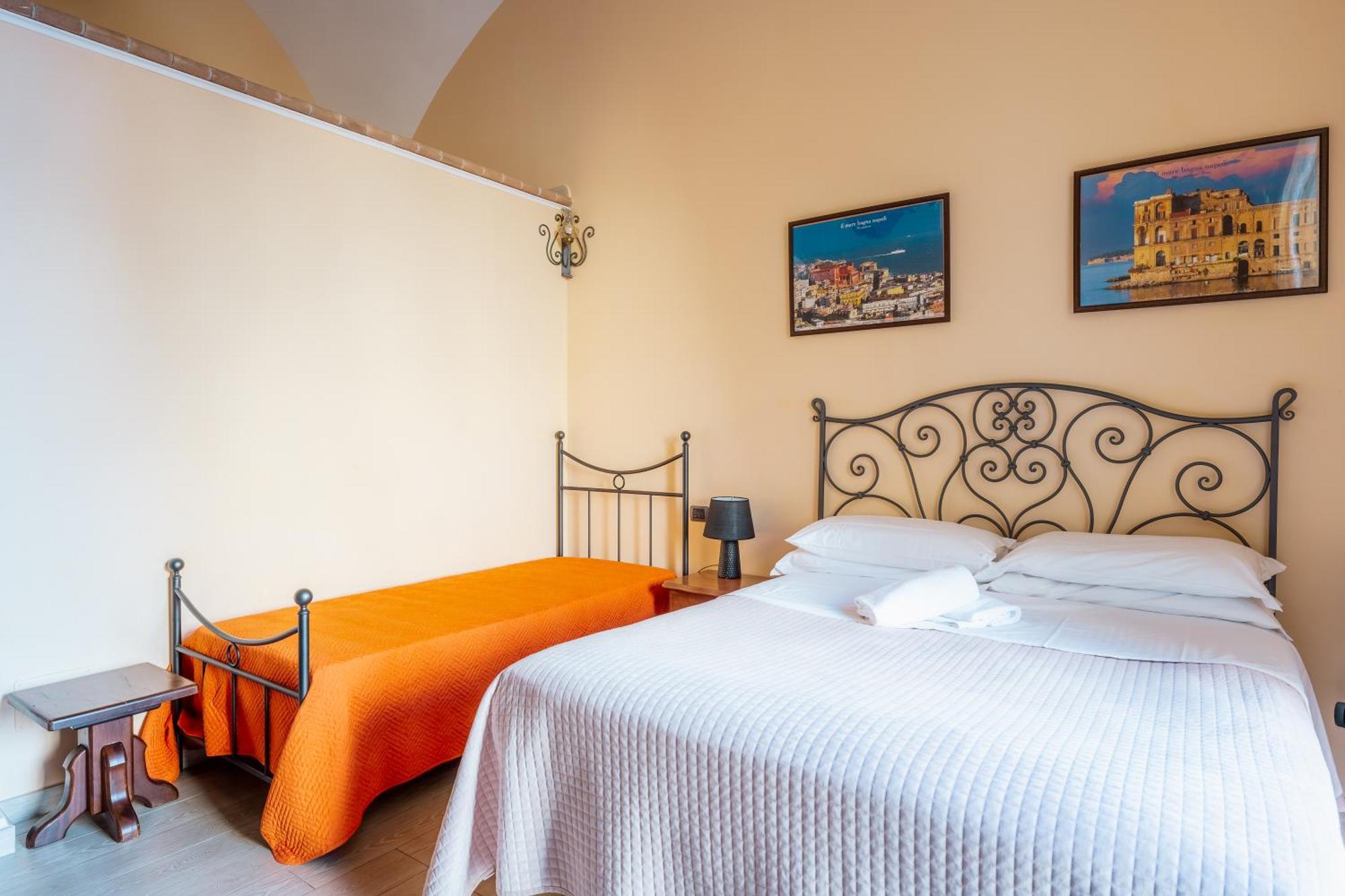 לינה וארוחת בוקר מסה לוברנסה Relais Il Pennino מראה חיצוני תמונה