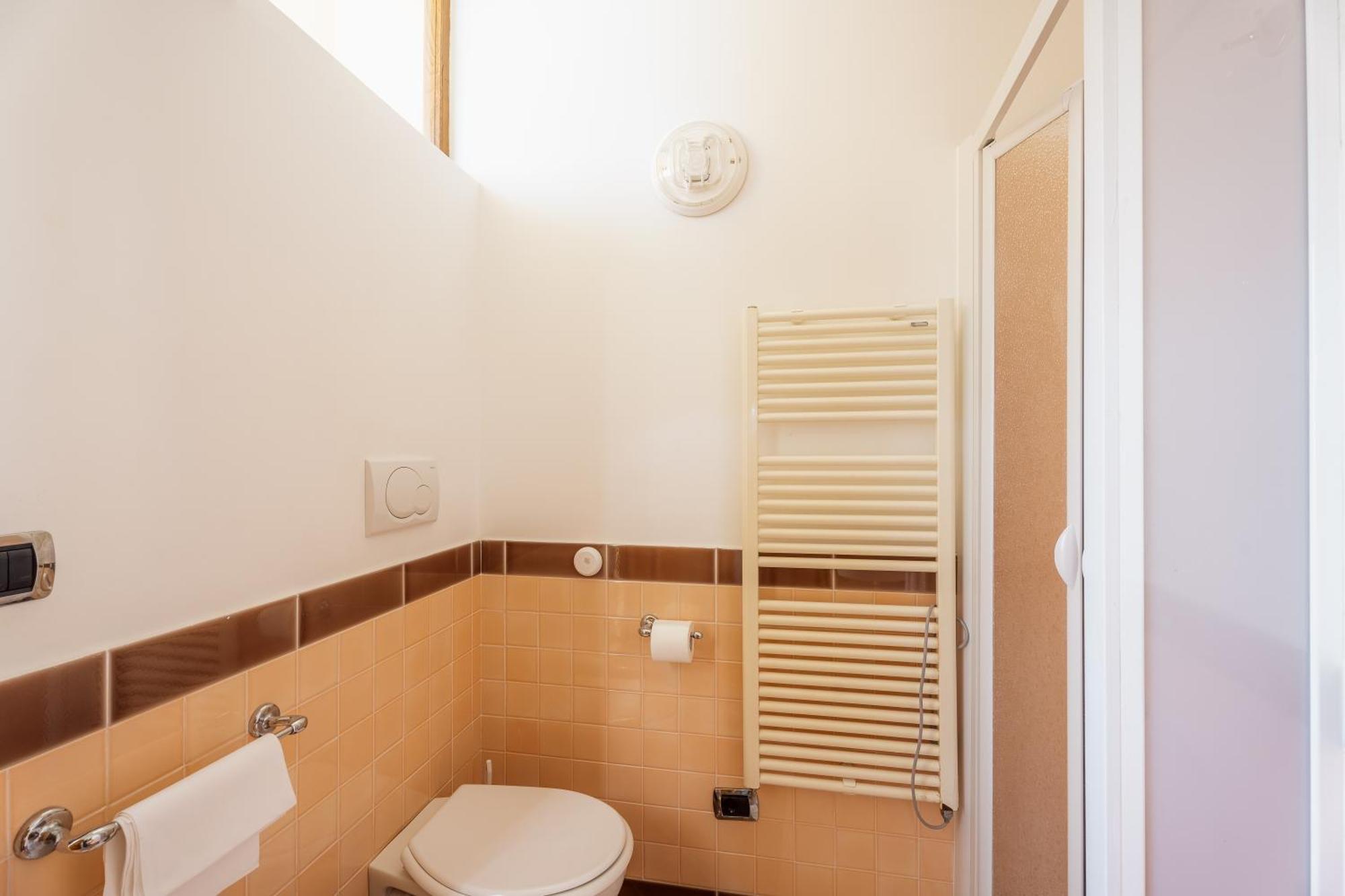 לינה וארוחת בוקר מסה לוברנסה Relais Il Pennino מראה חיצוני תמונה