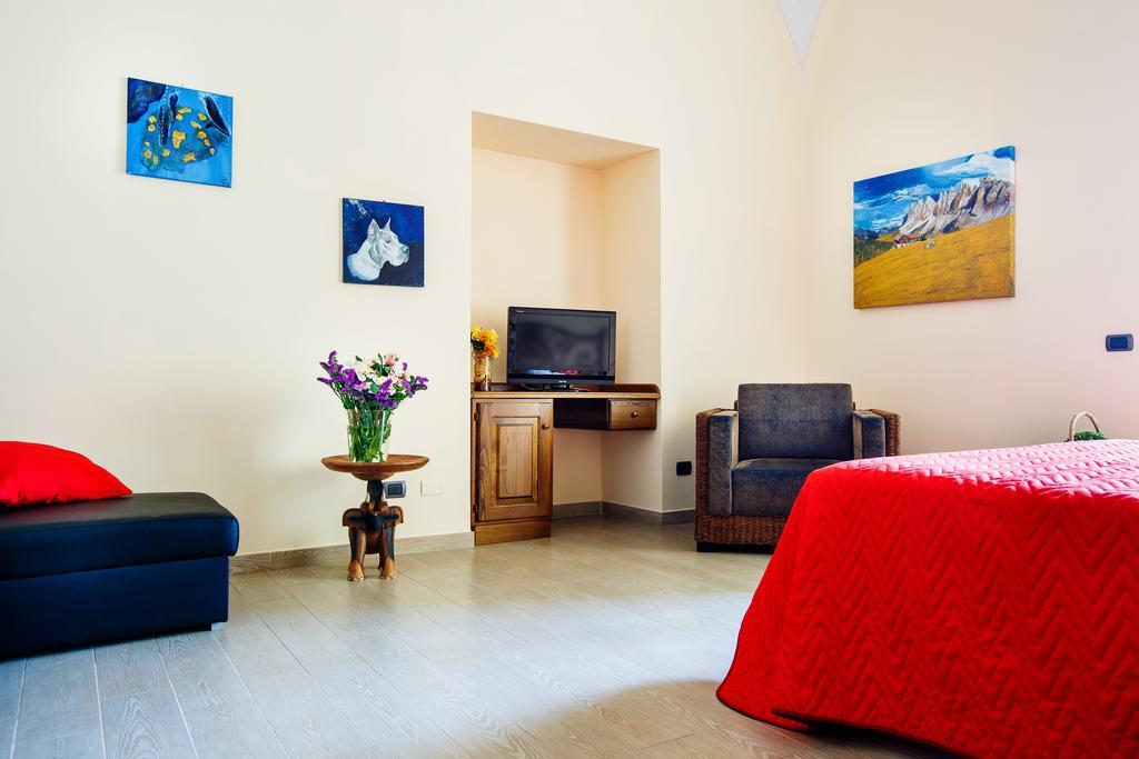 לינה וארוחת בוקר מסה לוברנסה Relais Il Pennino מראה חיצוני תמונה