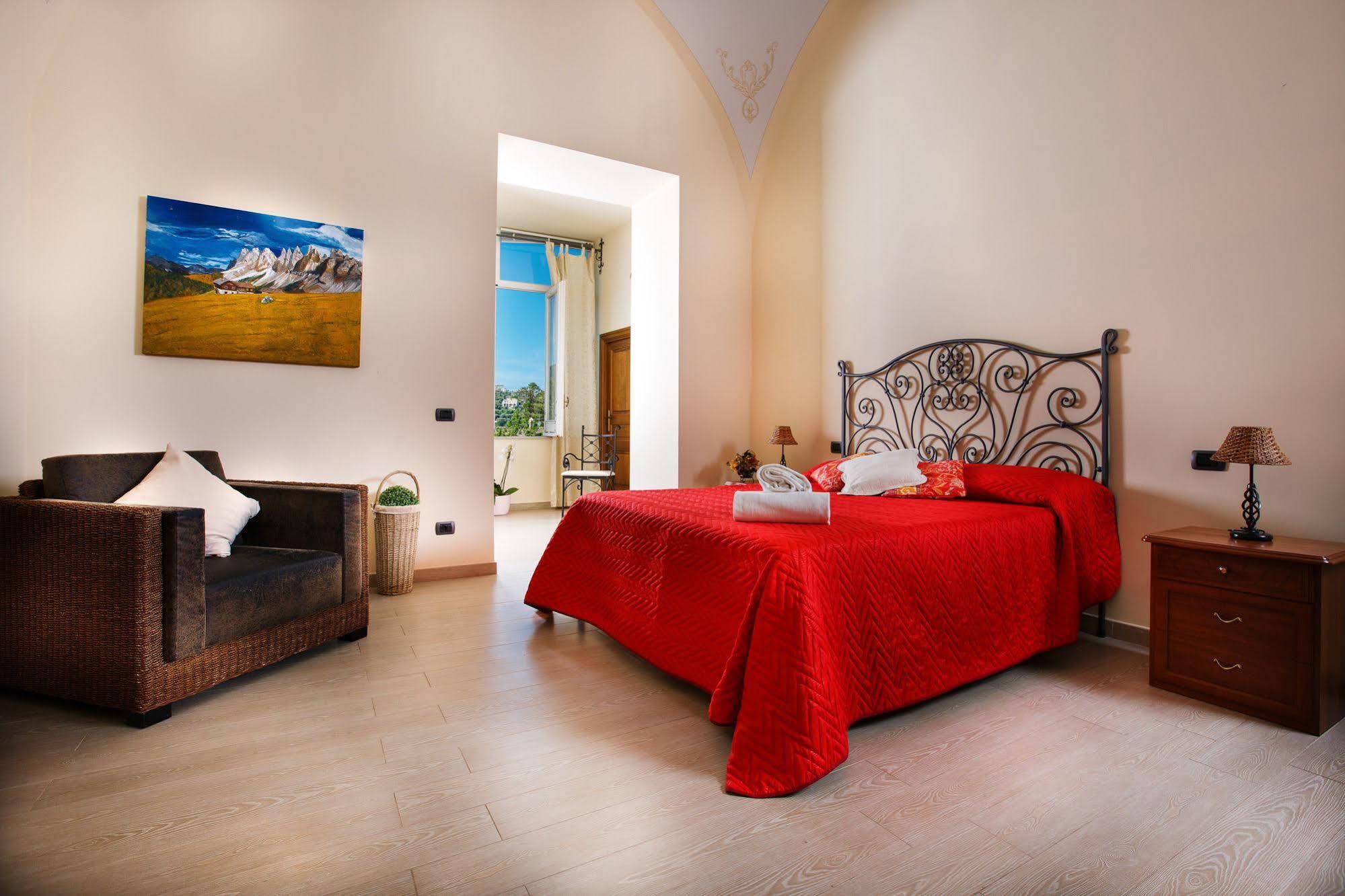 לינה וארוחת בוקר מסה לוברנסה Relais Il Pennino מראה חיצוני תמונה